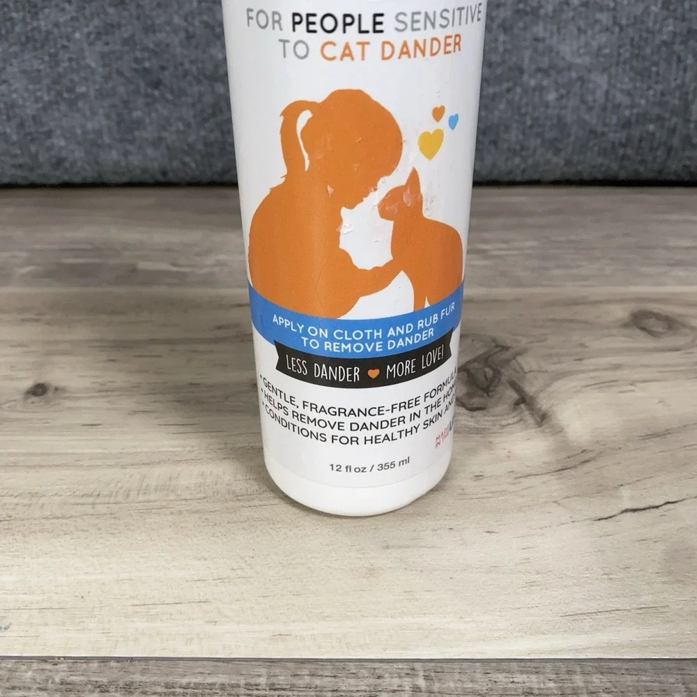 Allerpet Cat Dander Remover 12 oz Moisurizing‎ Allergen Cleanser for Cats